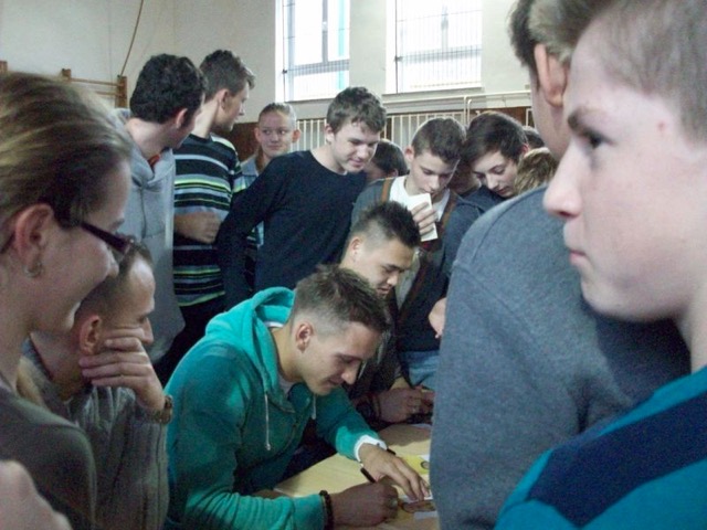 Loading Image