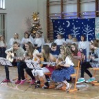 100_4156_posedenie_pri_stromceku.JPG